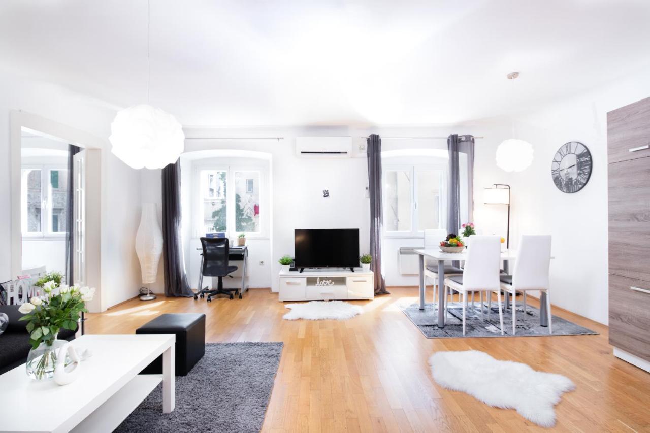 Apartment Santa Barbara Rijeka Dış mekan fotoğraf