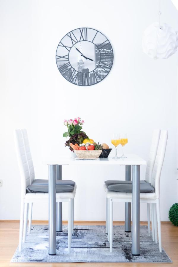 Apartment Santa Barbara Rijeka Dış mekan fotoğraf