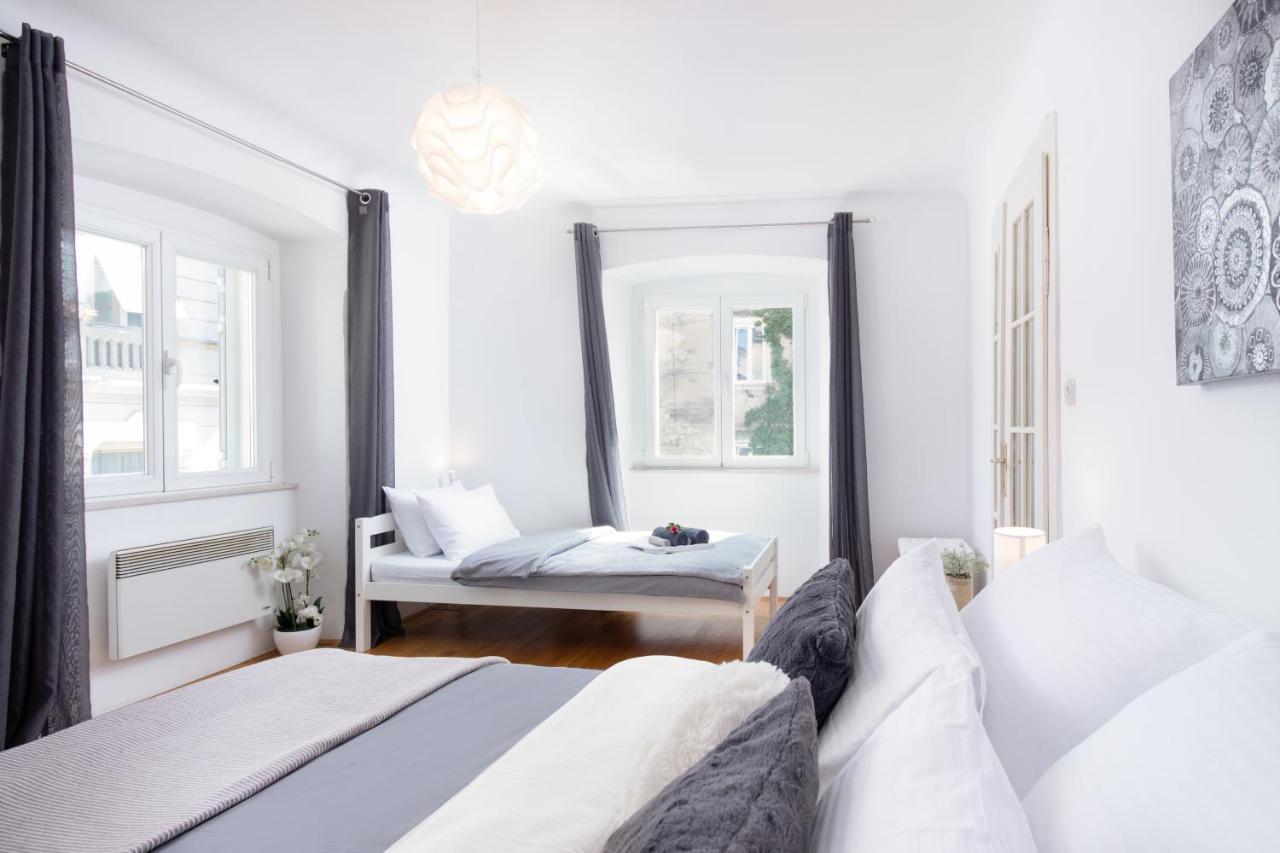 Apartment Santa Barbara Rijeka Dış mekan fotoğraf