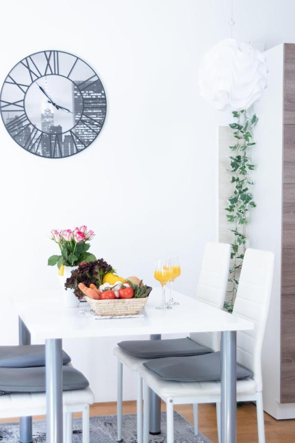 Apartment Santa Barbara Rijeka Dış mekan fotoğraf